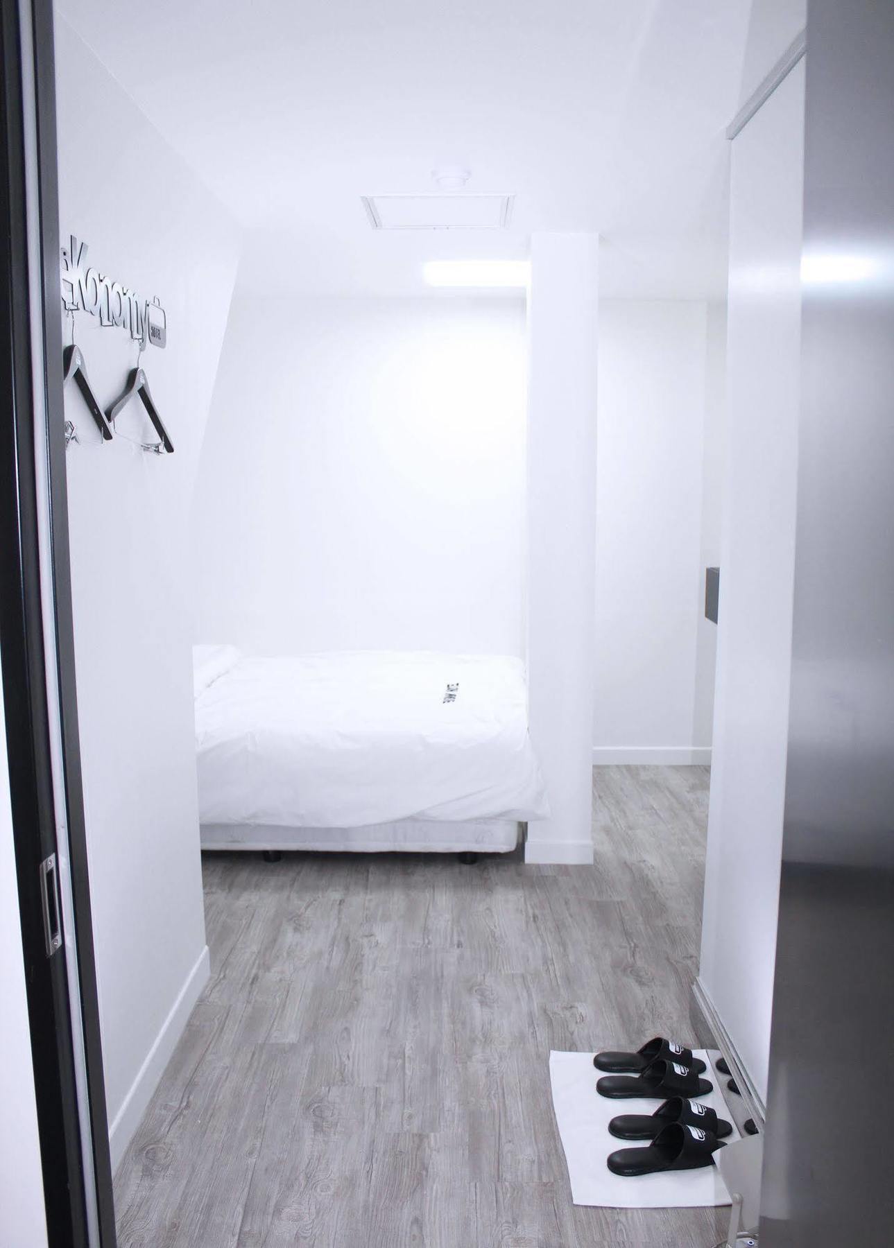 Ekonomy Hotel Dongdaemun Seul Exterior foto