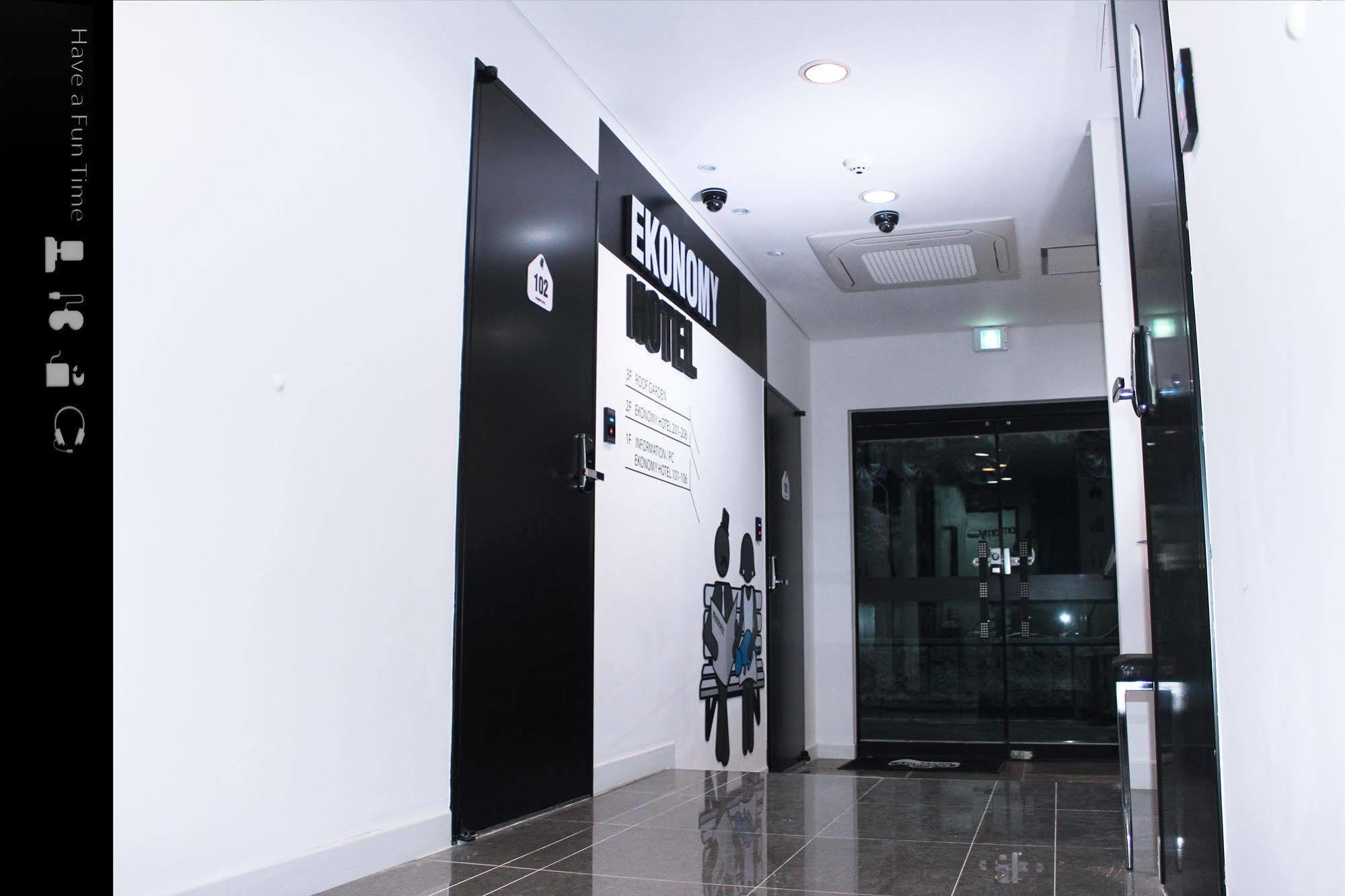 Ekonomy Hotel Dongdaemun Seul Exterior foto