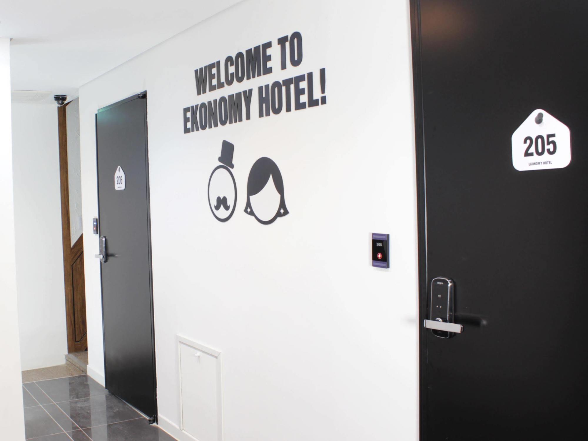Ekonomy Hotel Dongdaemun Seul Exterior foto