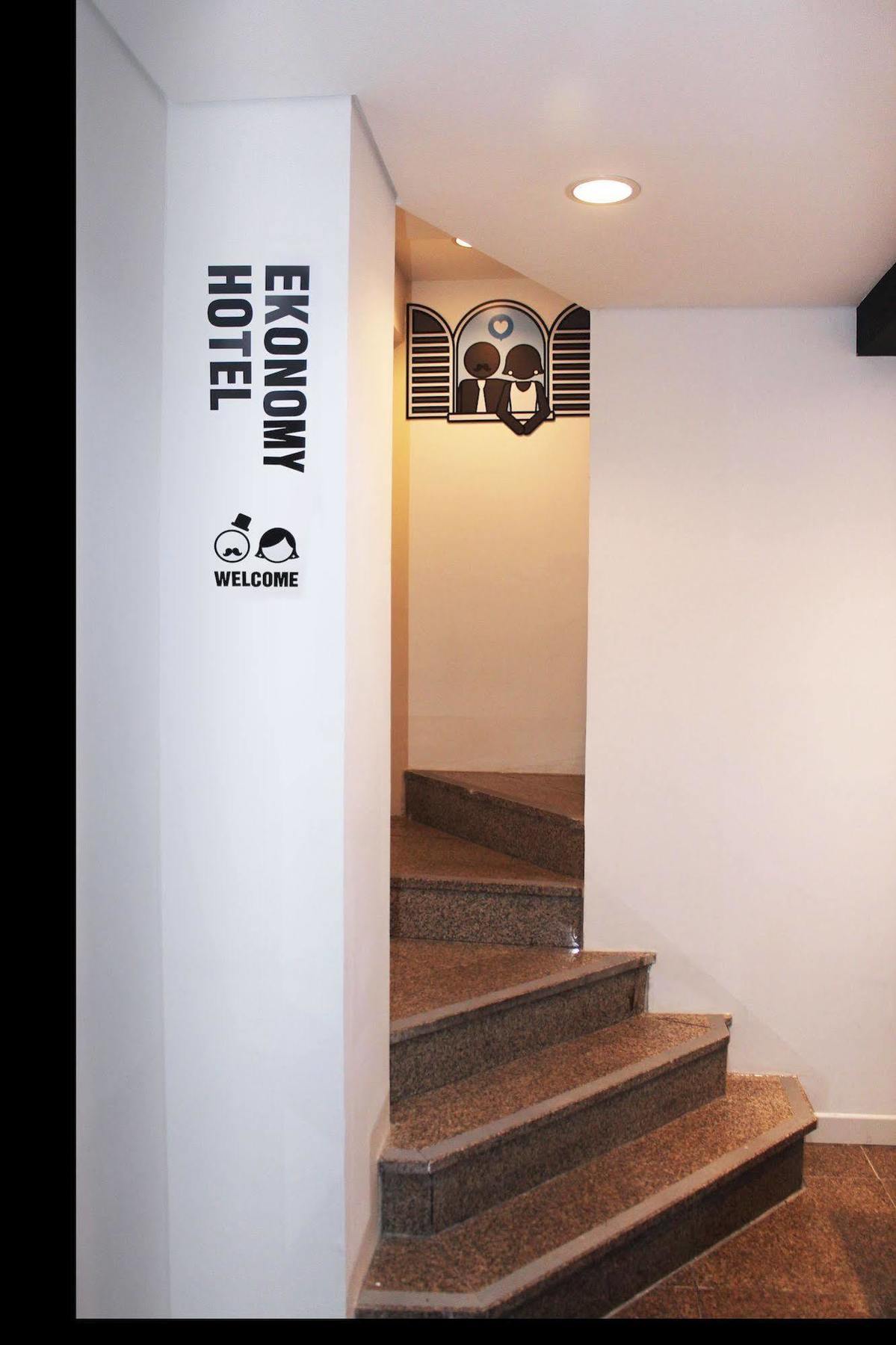 Ekonomy Hotel Dongdaemun Seul Exterior foto